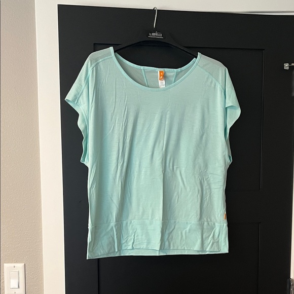 UGG Soft Blue Women's Top XL - Picture 1 of 3